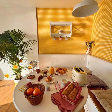 Vue Imprenable, Piscine A Debordement - Apartment