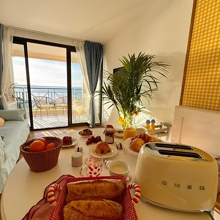 Appartamento Vue Imprenable, Piscine A Debordement - Cannes
